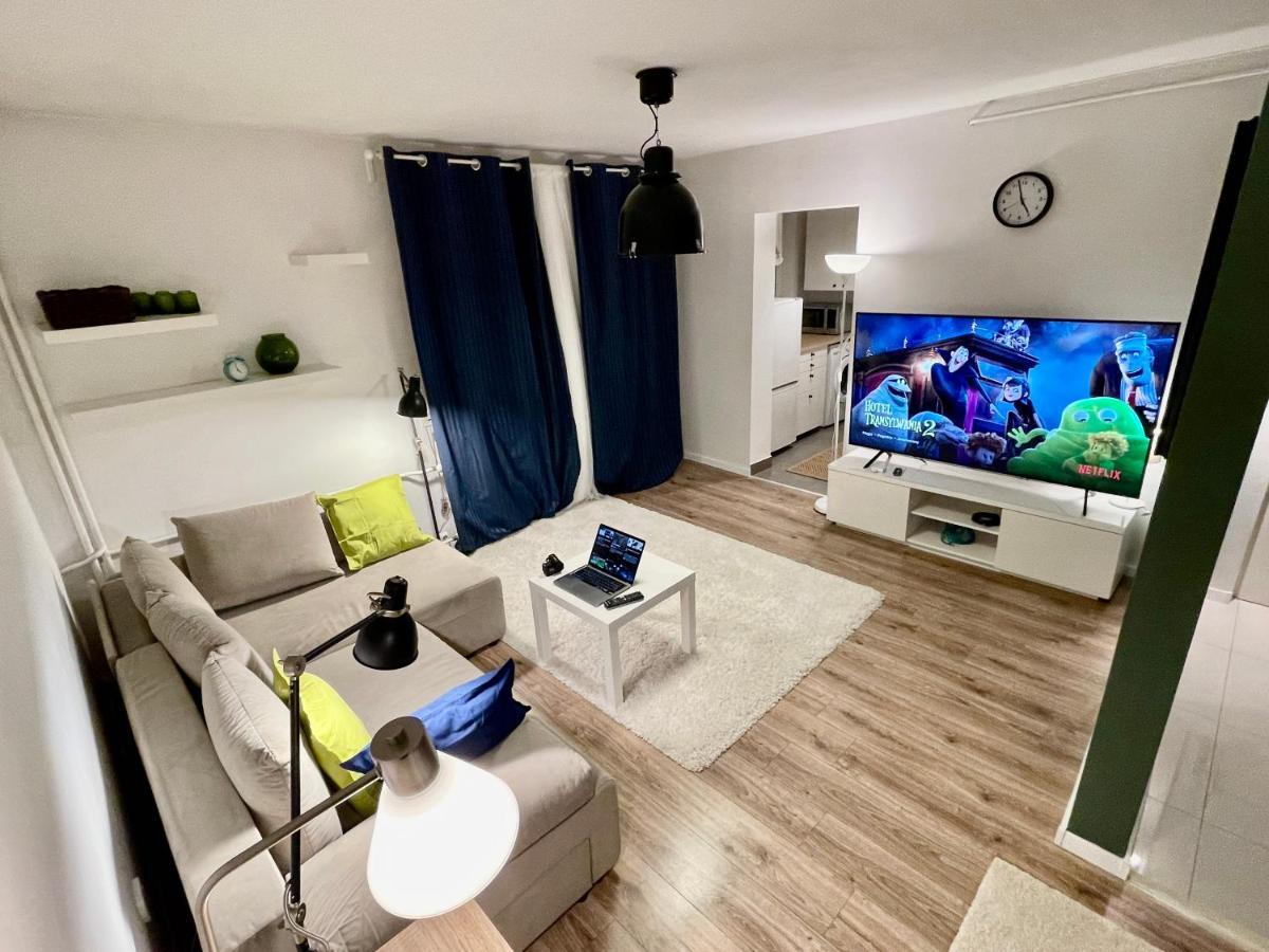 Holiday Metro Fast Wifi Tv'70 Netflix Hbo Appletv 바르샤바 외부 사진